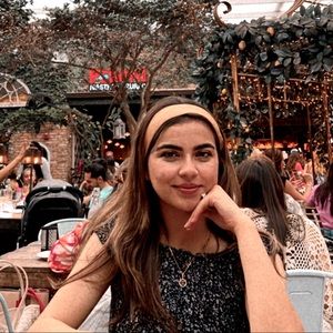 Meet your Posher, Naba